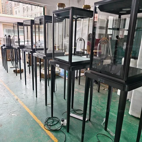 马孛罗珠宝展柜定制实拍图