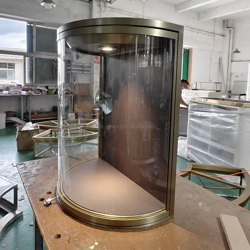半圆形外挂橱窗珠宝展柜 轻奢拉丝金玻璃展示柜 高端珠宝店定制源头工厂