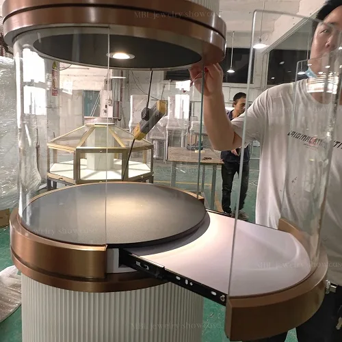 马孛罗珠宝展柜定制实拍图
