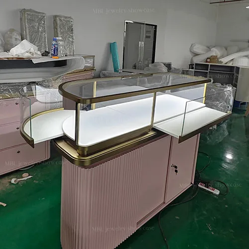 马孛罗珠宝展柜定制实拍图