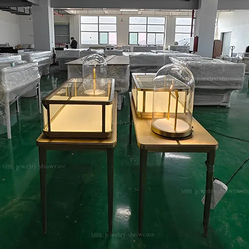 拉丝香槟金高端珠宝展示柜 轻奢玻璃罩组合珠宝销售柜 品牌门店LED展柜源头工厂