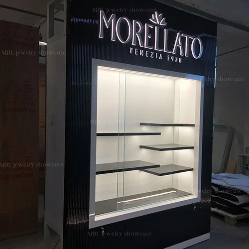 品牌珠宝落地展示柜 | 黑色竖纹LED玻璃展柜 | MORELLATO同款珠宝门店橱窗柜定制