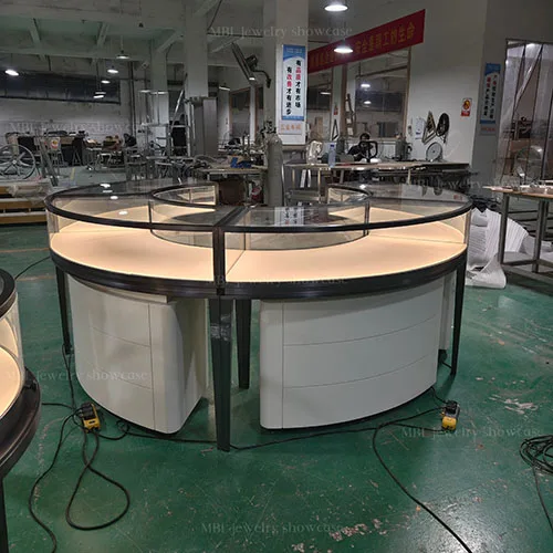环形极简珠宝中岛柜 打造门店沉浸式首饰展示区