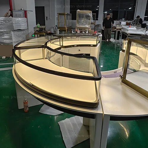 环形组合珠宝展示柜 商场高端首饰中岛展柜定制
