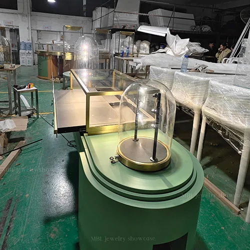 墨绿轻奢珠宝靠墙柜 打造门店高级感首饰展示柜