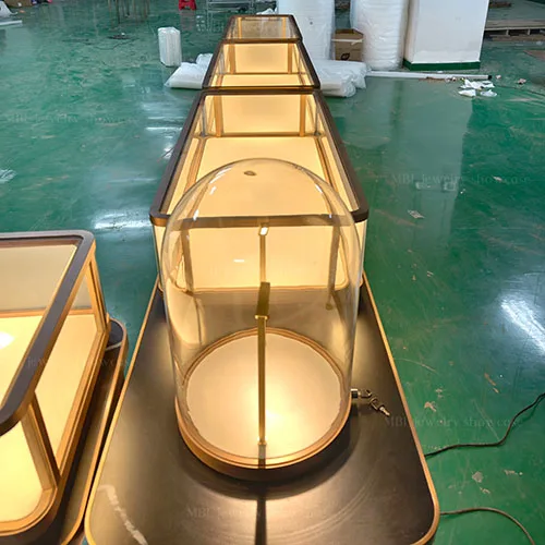 香槟金边框珠宝组合柜 品牌店形象升级黄金饰品展柜