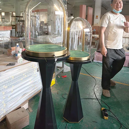 马孛罗珠宝展柜定制实拍图