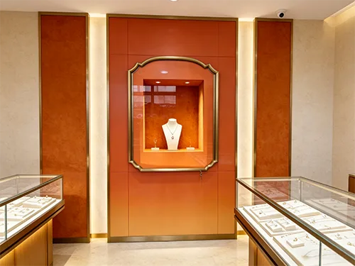 法式复古嵌入式珠宝橱窗展柜 轻奢弧形边框橙色软包玻璃展示柜 源头工厂定制