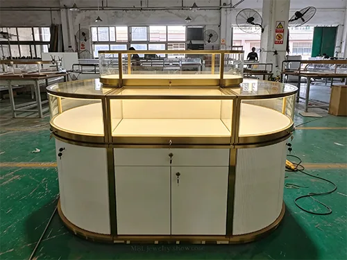 双层环形珠宝中岛柜 打造门店视觉C位的高奢首饰展柜